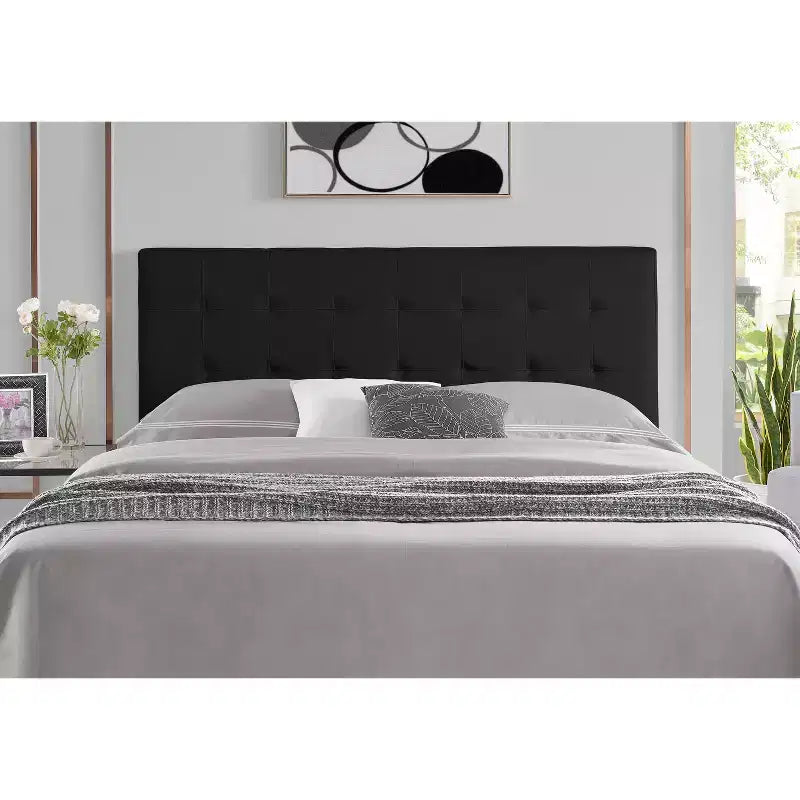 Tête de lit capitonnée carrée pour lit queen size