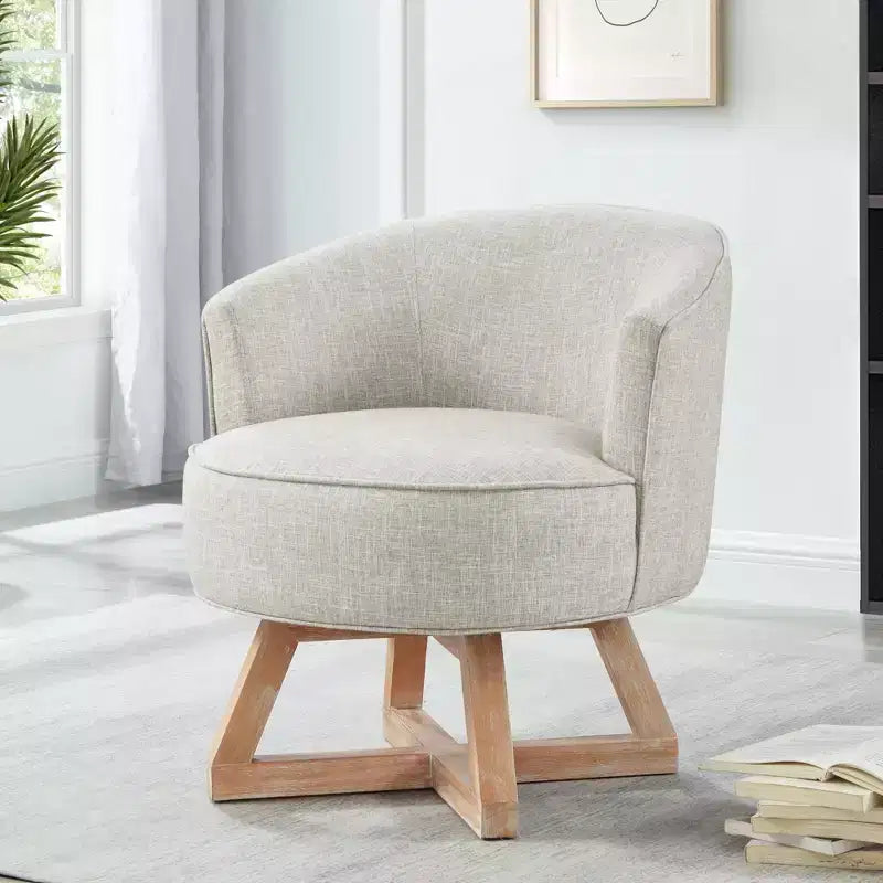 Chaise Glenn pivotante à 360° en lin avec piètement croisé en hévéa