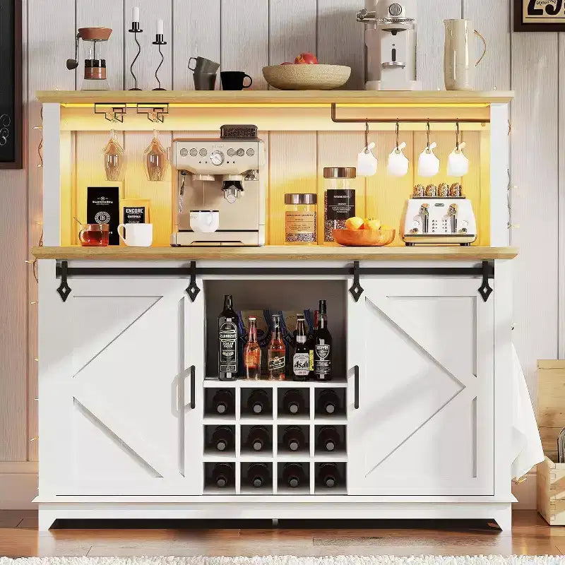 55 Armoire de bar à café de ferme noire - Prise de courant et lumière LED, porte coulissante de grange, casier à vin de 12 bouteilles, tiroirs à 2 niveaux
