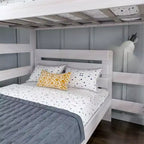 Lit superposé en bois massif, Lit superposé en L, deux places au-dessus d'un lit double, pour enfants, style ferme moderne